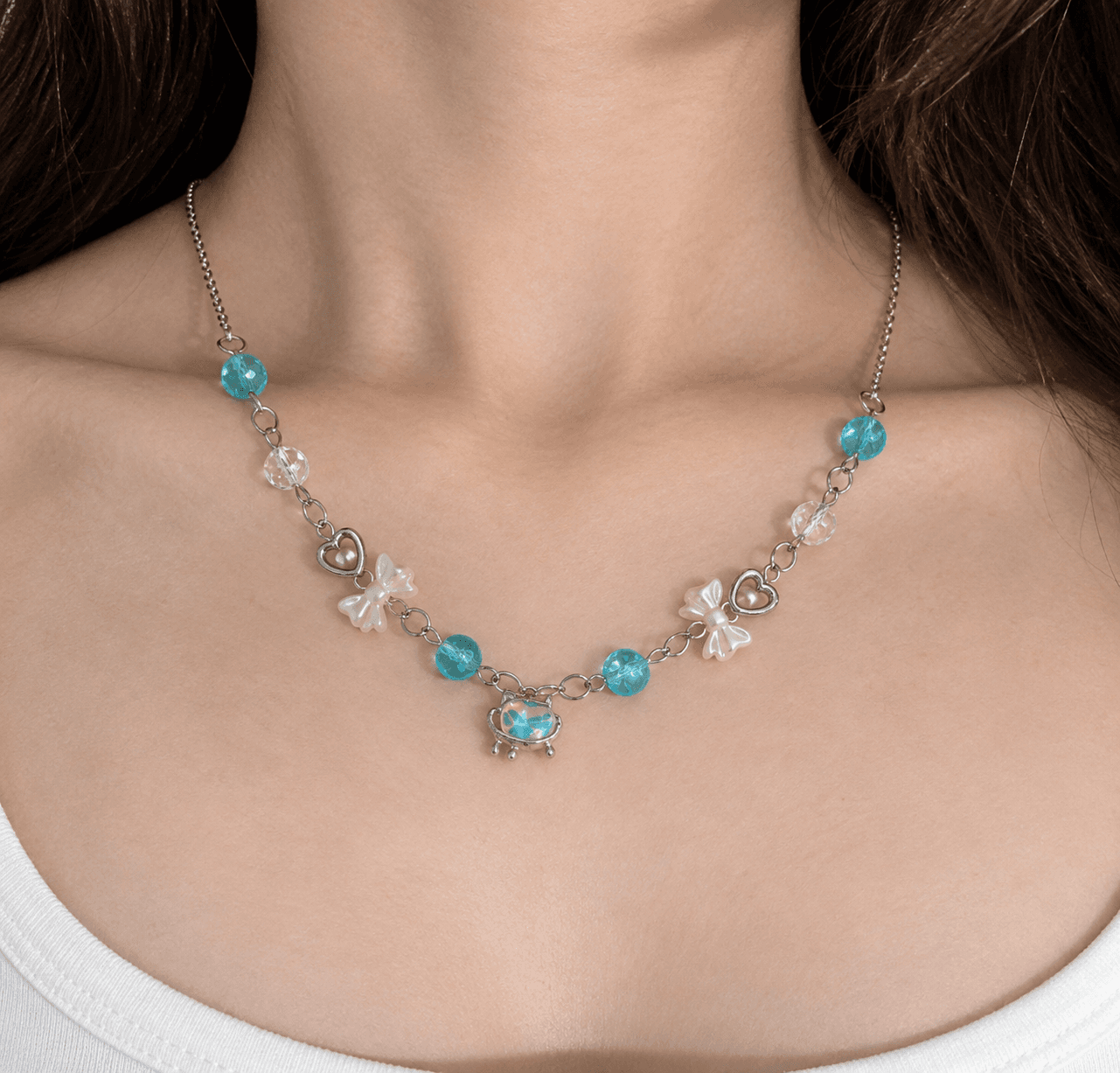 crystal blue necklace - Thumbnail 2