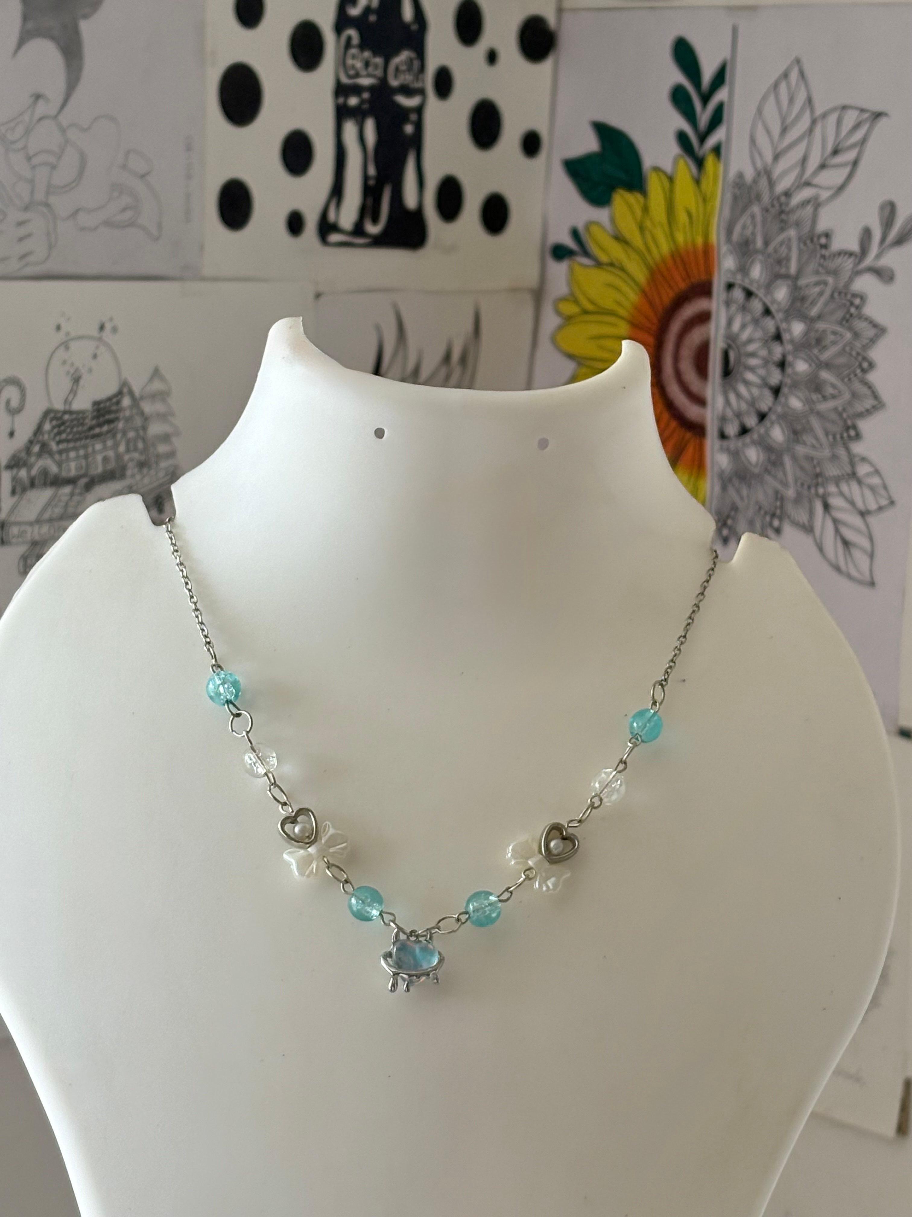 crystal blue necklace - Thumbnail 3